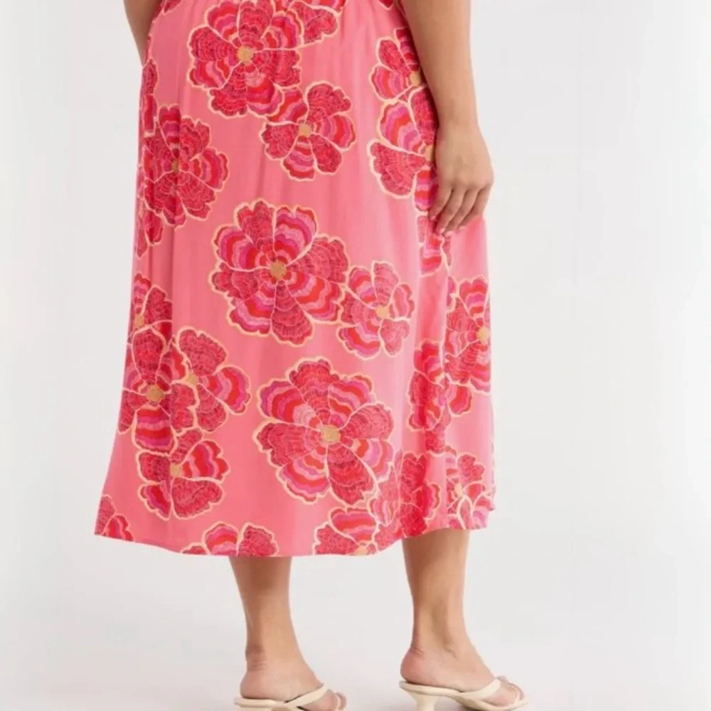 DR2 by Daniel Rainn Dandelion Maxi Skirt Pink Red Flowers Buttons Elastic 2XPlus